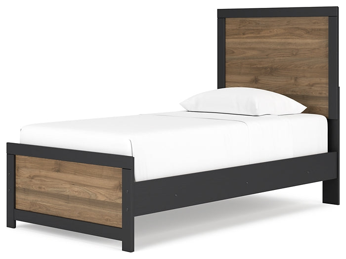 Ashley Express - Vertani  Panel Bed