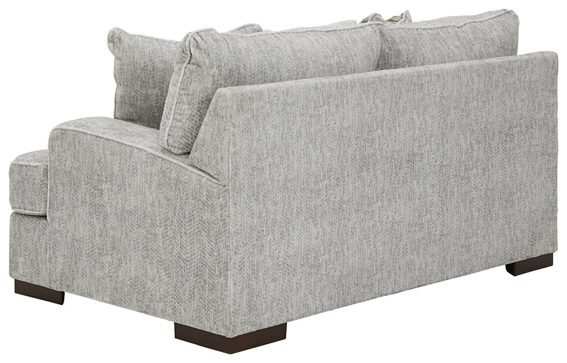 Mercado Loveseat